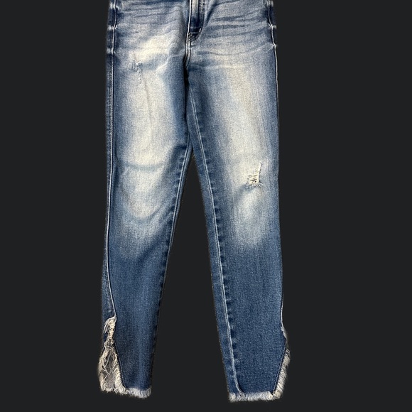 Jeans by Kancan - Picture 2 of 4